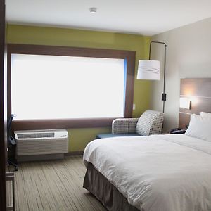 Standard King Room Accessible Tub Mobility Access